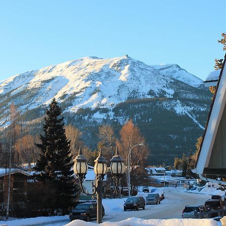Celtic Haven Hotel Jasper National Park Exterior photo